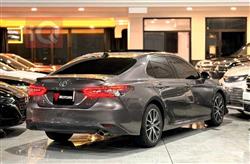 تۆیۆتا کامری